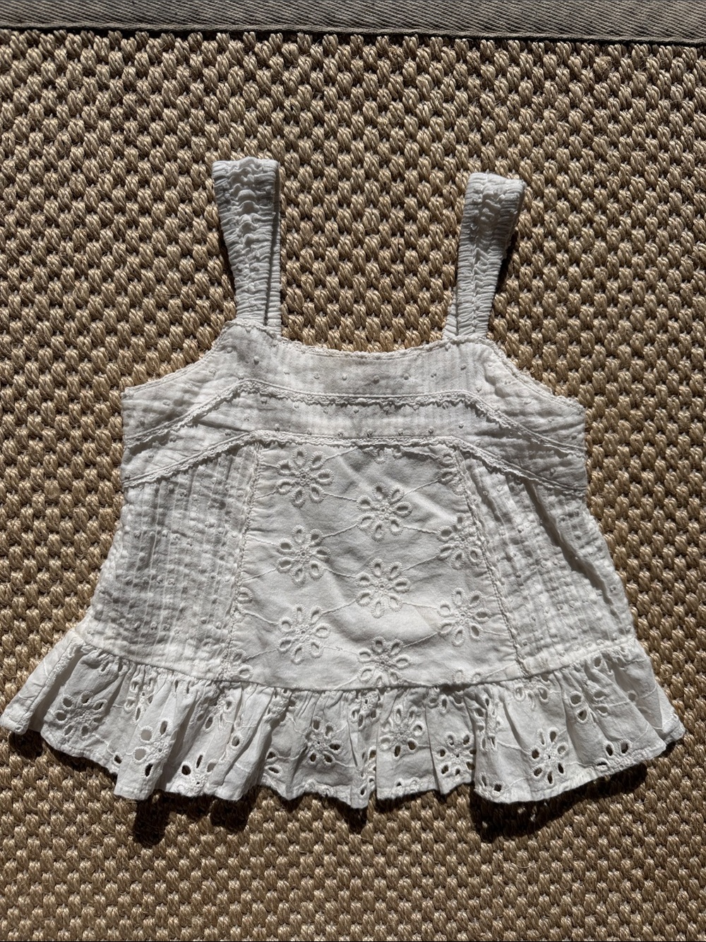 Zara White Eyelet Tank Top with Ruffle Hem size 6